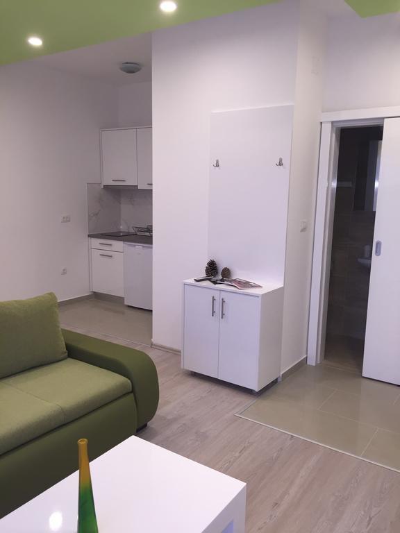 Apartment Brno Pula Bagian luar foto