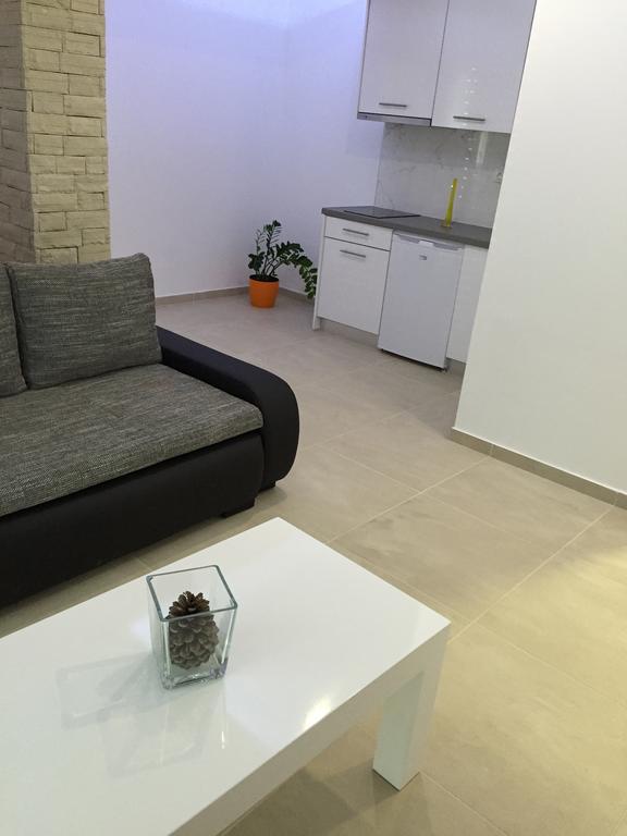 Apartment Brno Pula Bagian luar foto